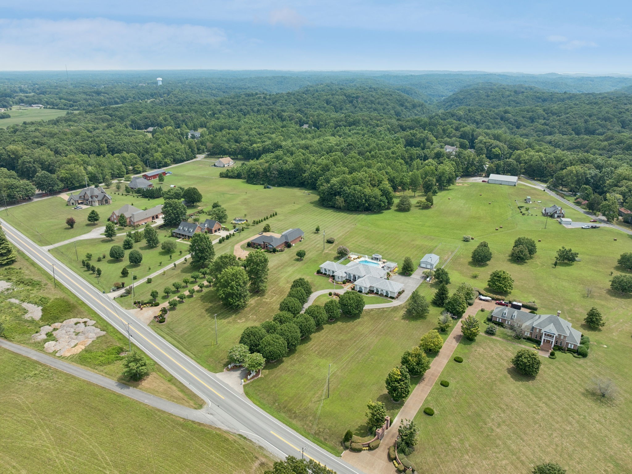 5932 Clarksville Pike