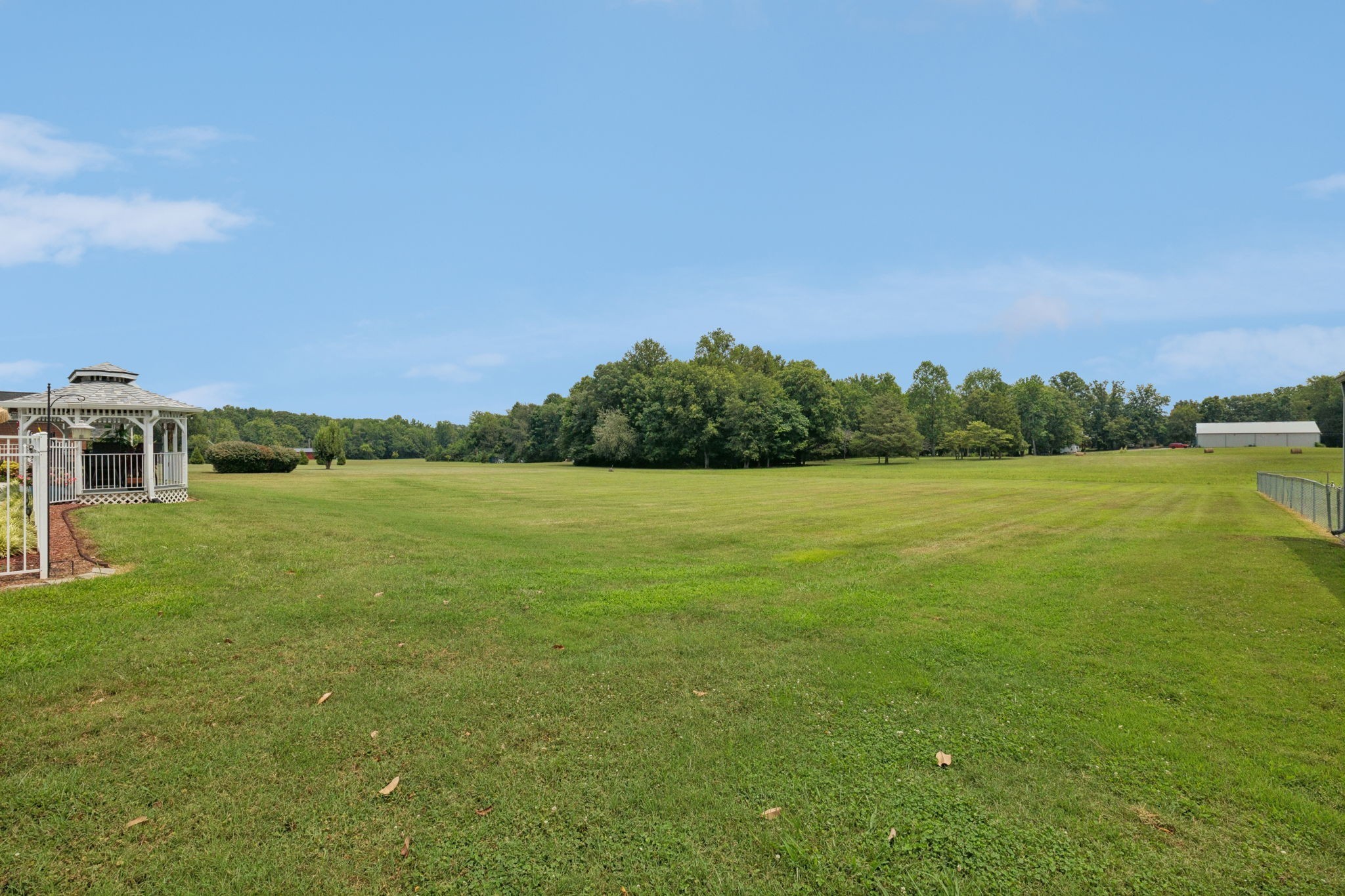 5932 Clarksville Pike