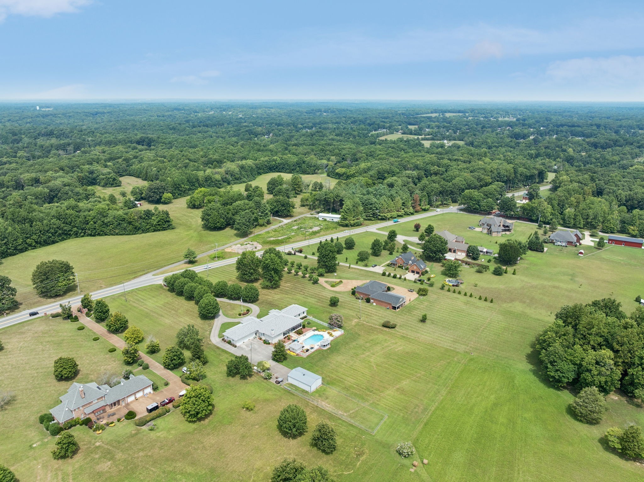 5932 Clarksville Pike
