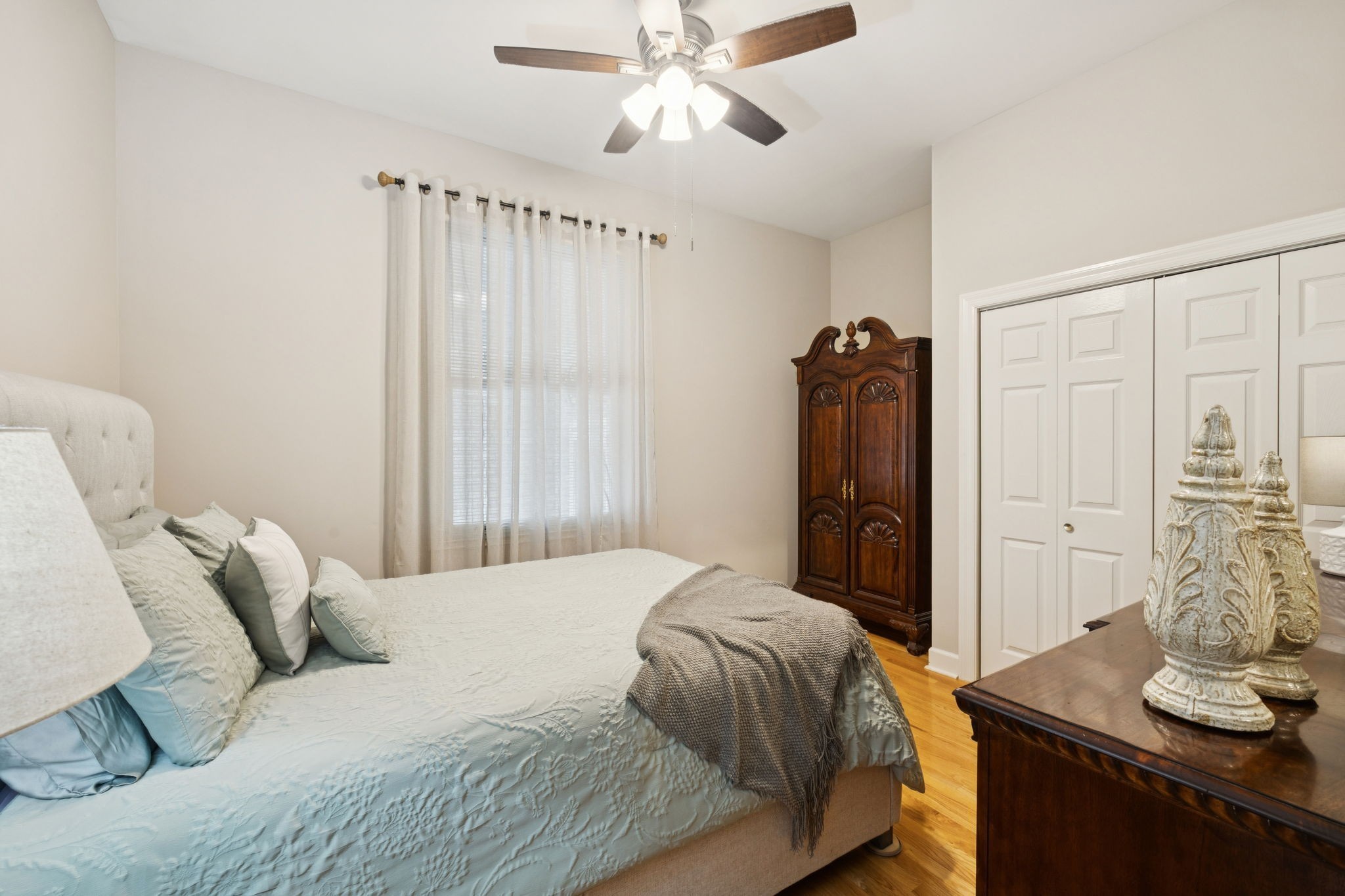 5932 Clarksville Pike