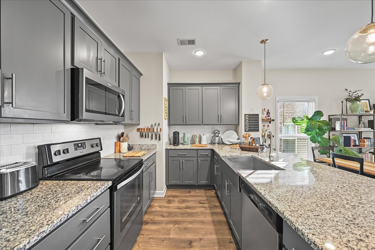 342 Lakeside Park Dr Unit: A