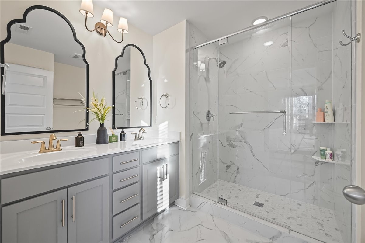 342 Lakeside Park Dr Unit: A