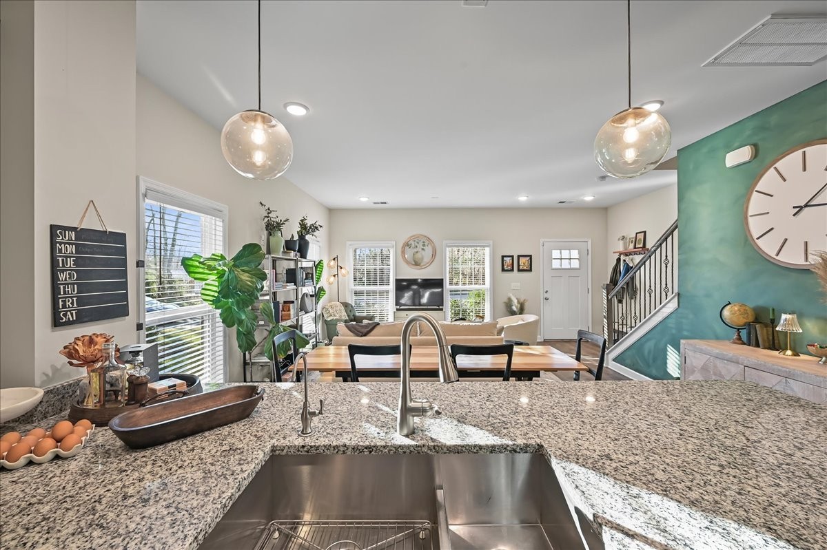 342 Lakeside Park Dr Unit: A