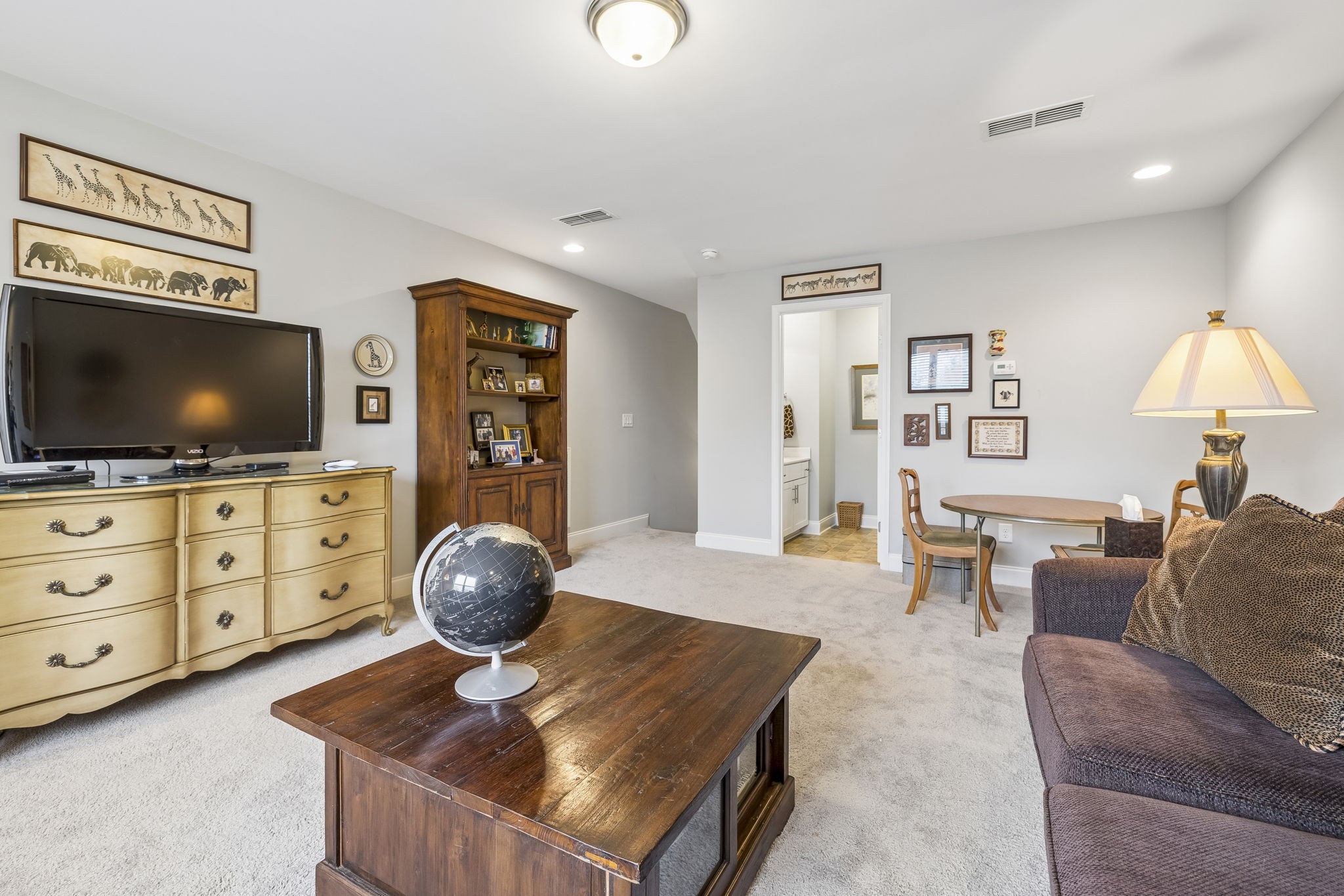 1442 Woodside Dr