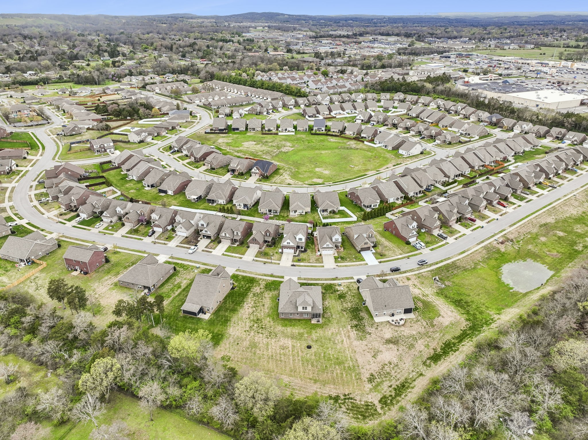 1442 Woodside Dr