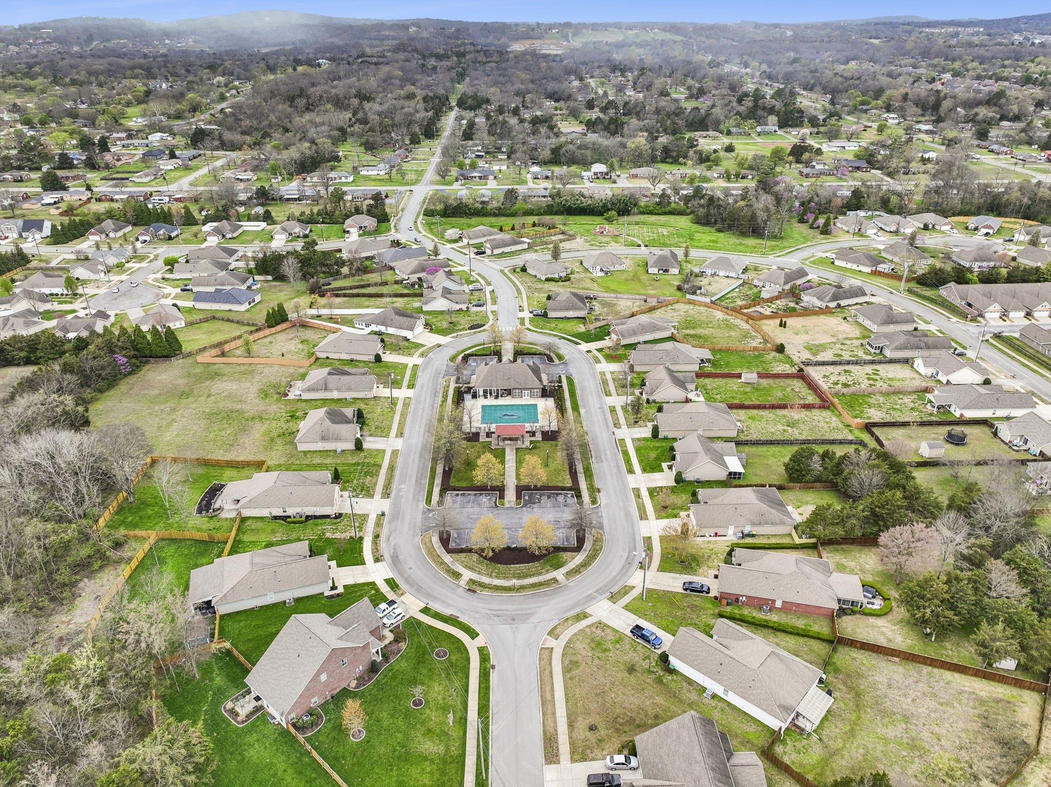 1442 Woodside Dr