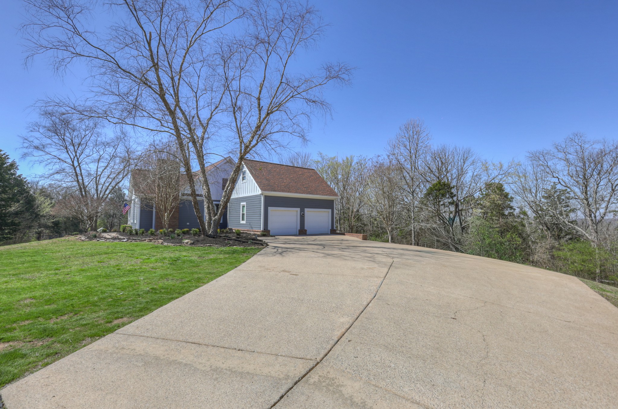 2082 Canoe Branch Rd