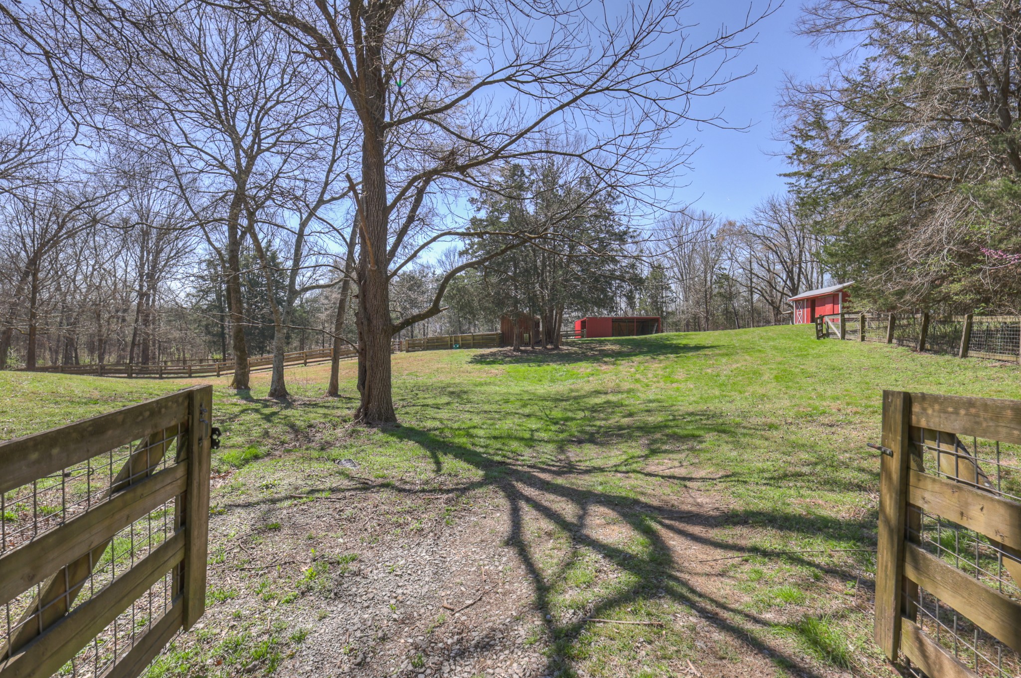 2082 Canoe Branch Rd