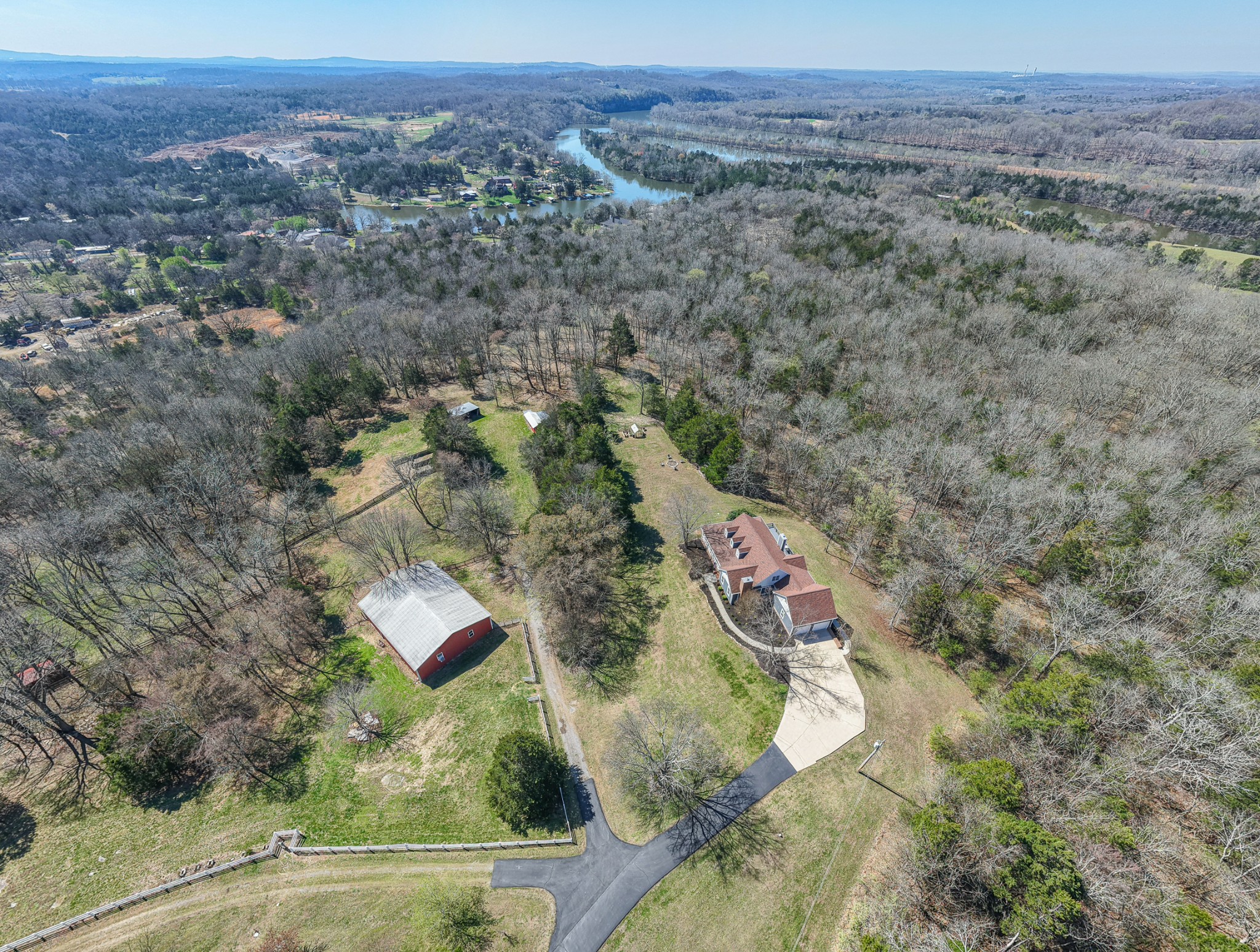 2082 Canoe Branch Rd