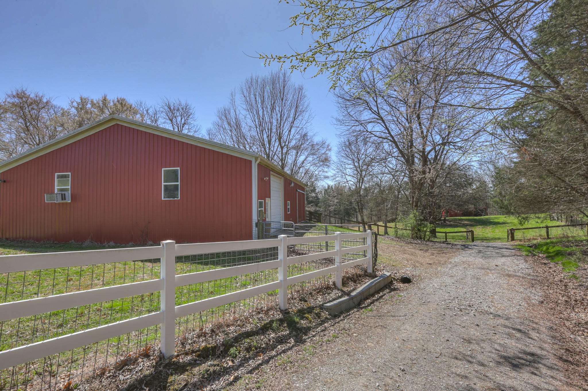 2082 Canoe Branch Rd
