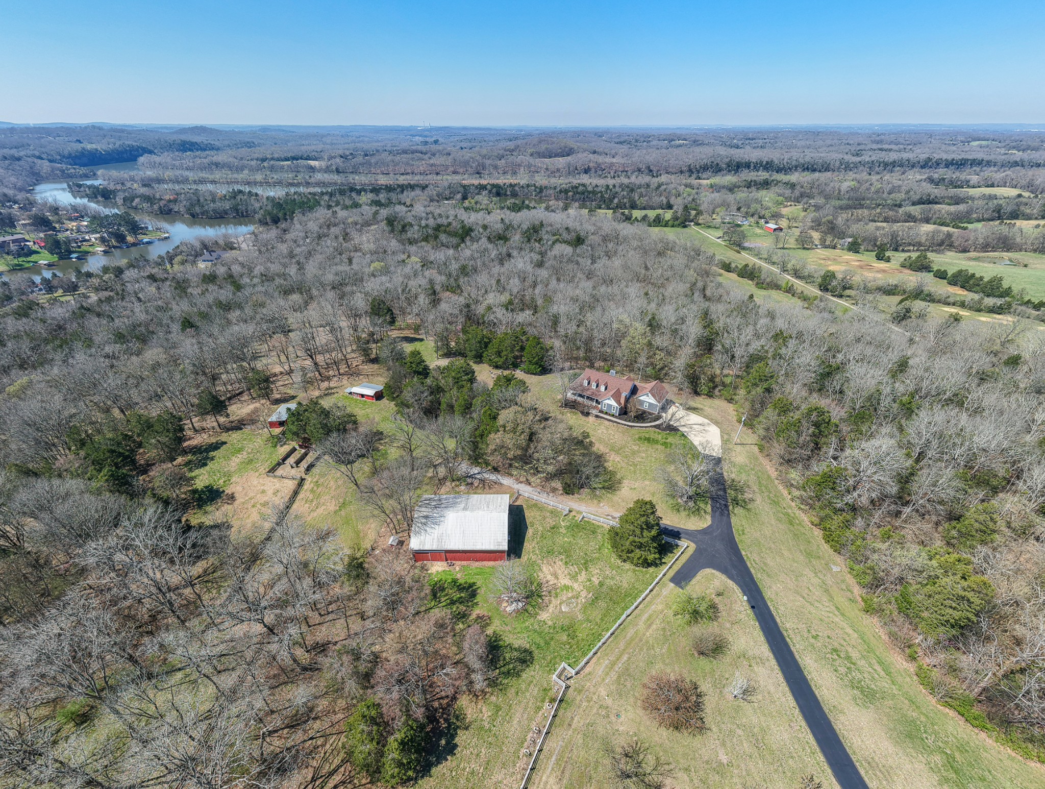 2082 Canoe Branch Rd