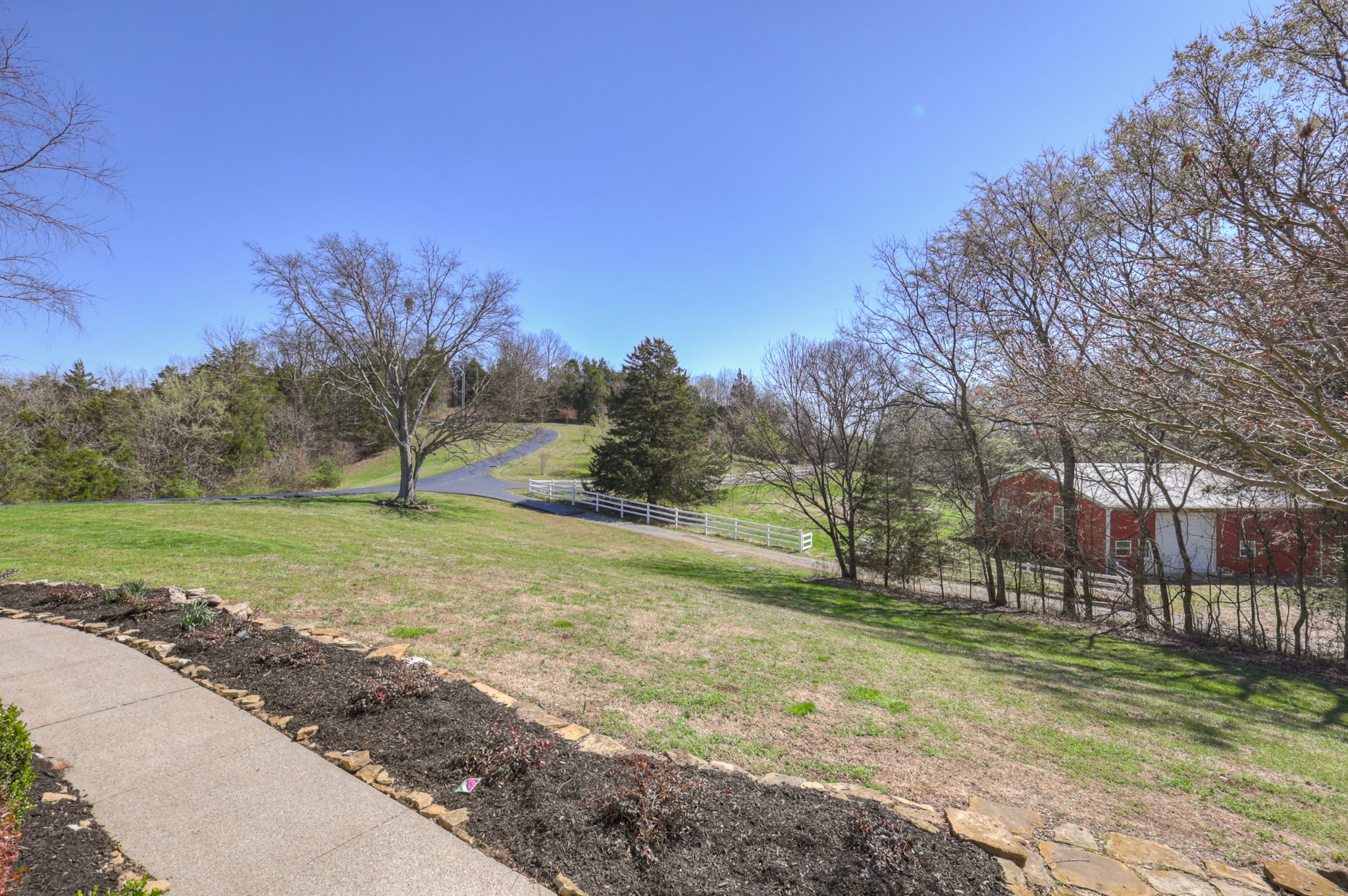 2082 Canoe Branch Rd