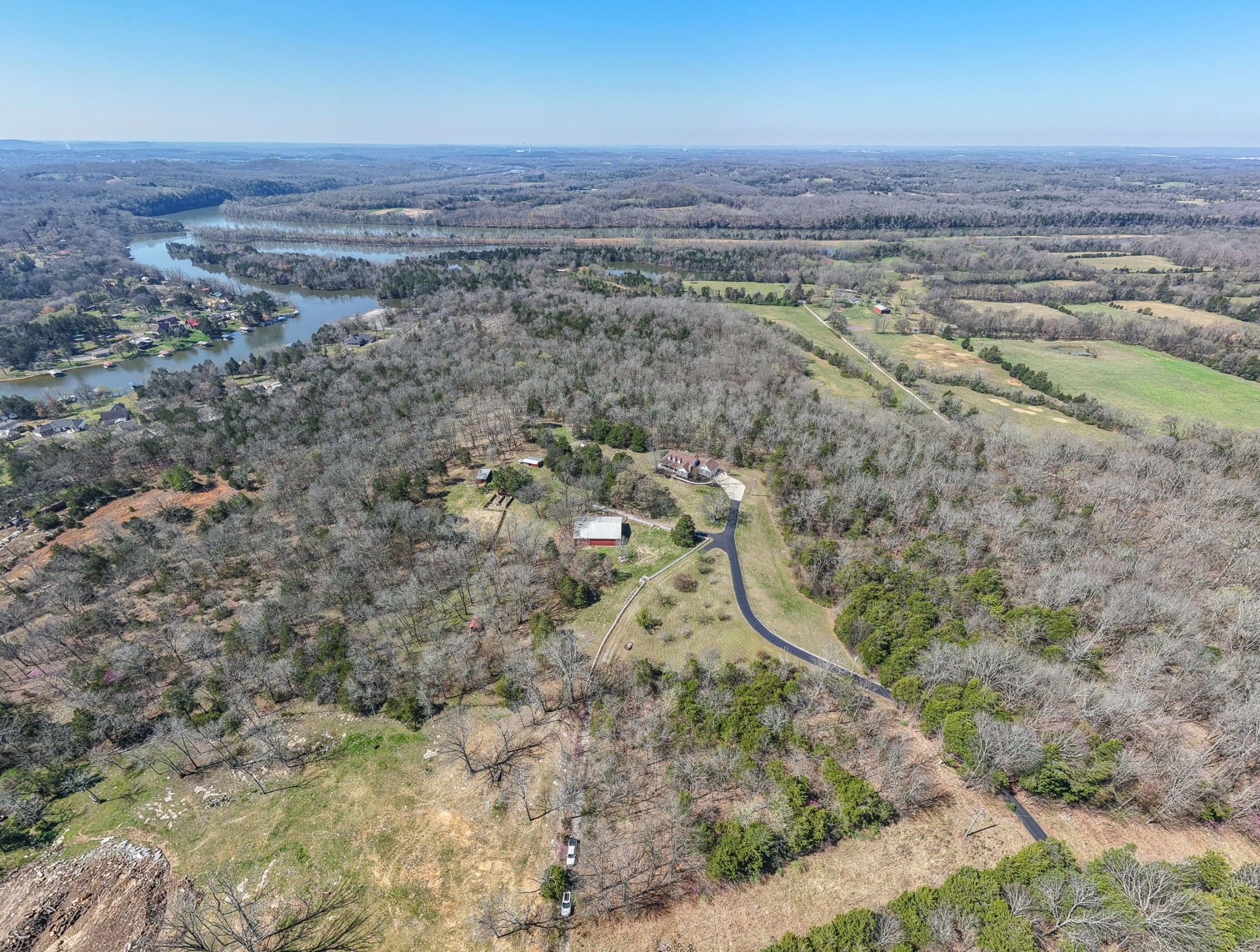 2082 Canoe Branch Rd