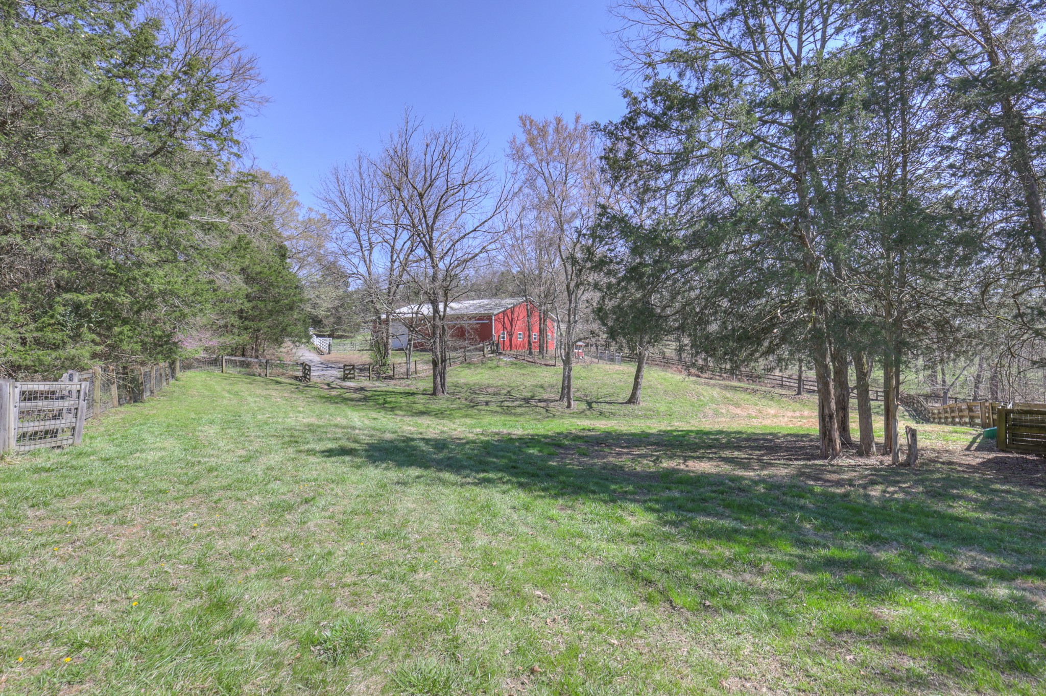2082 Canoe Branch Rd