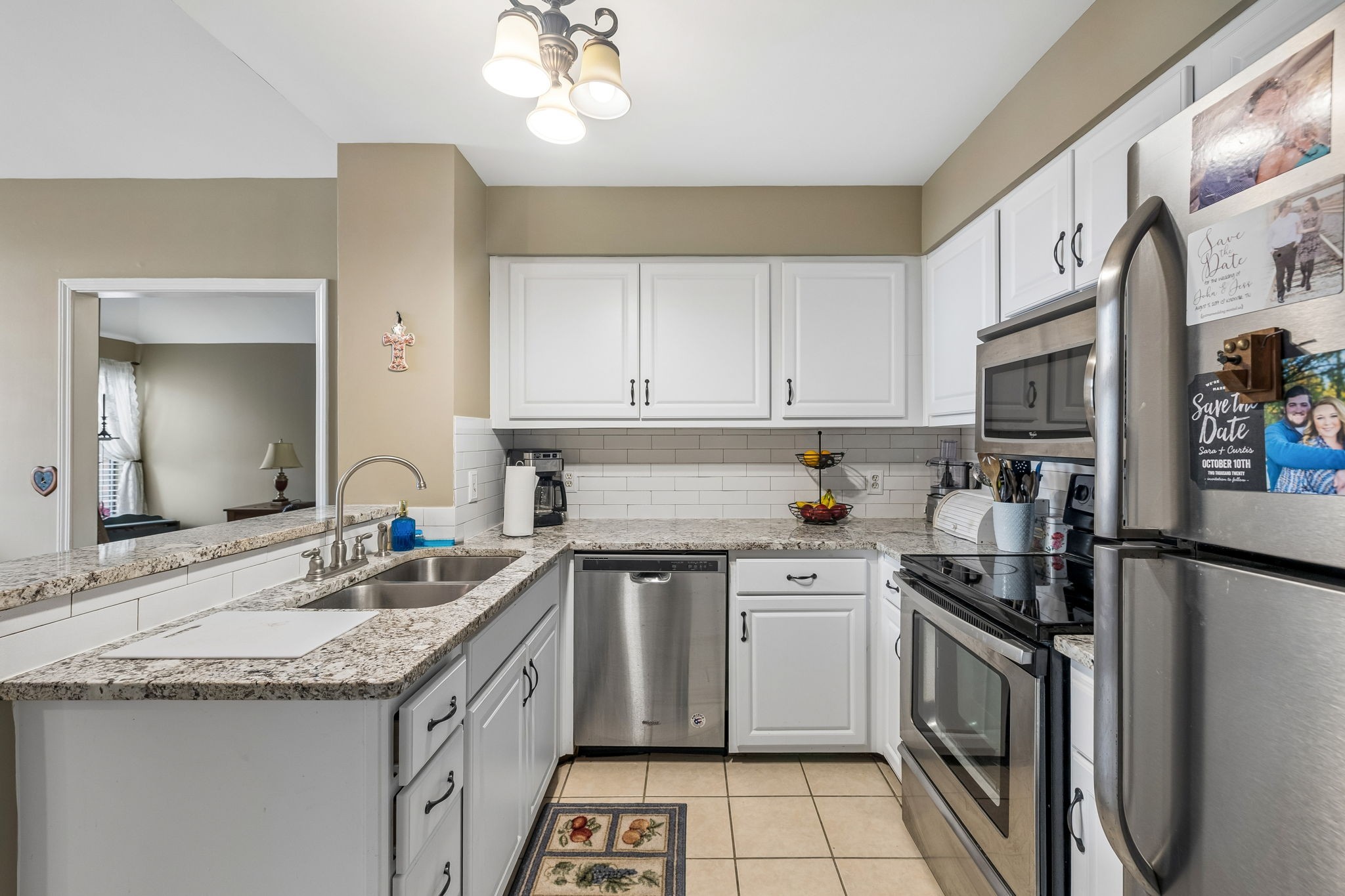 213 Riverstone Ct