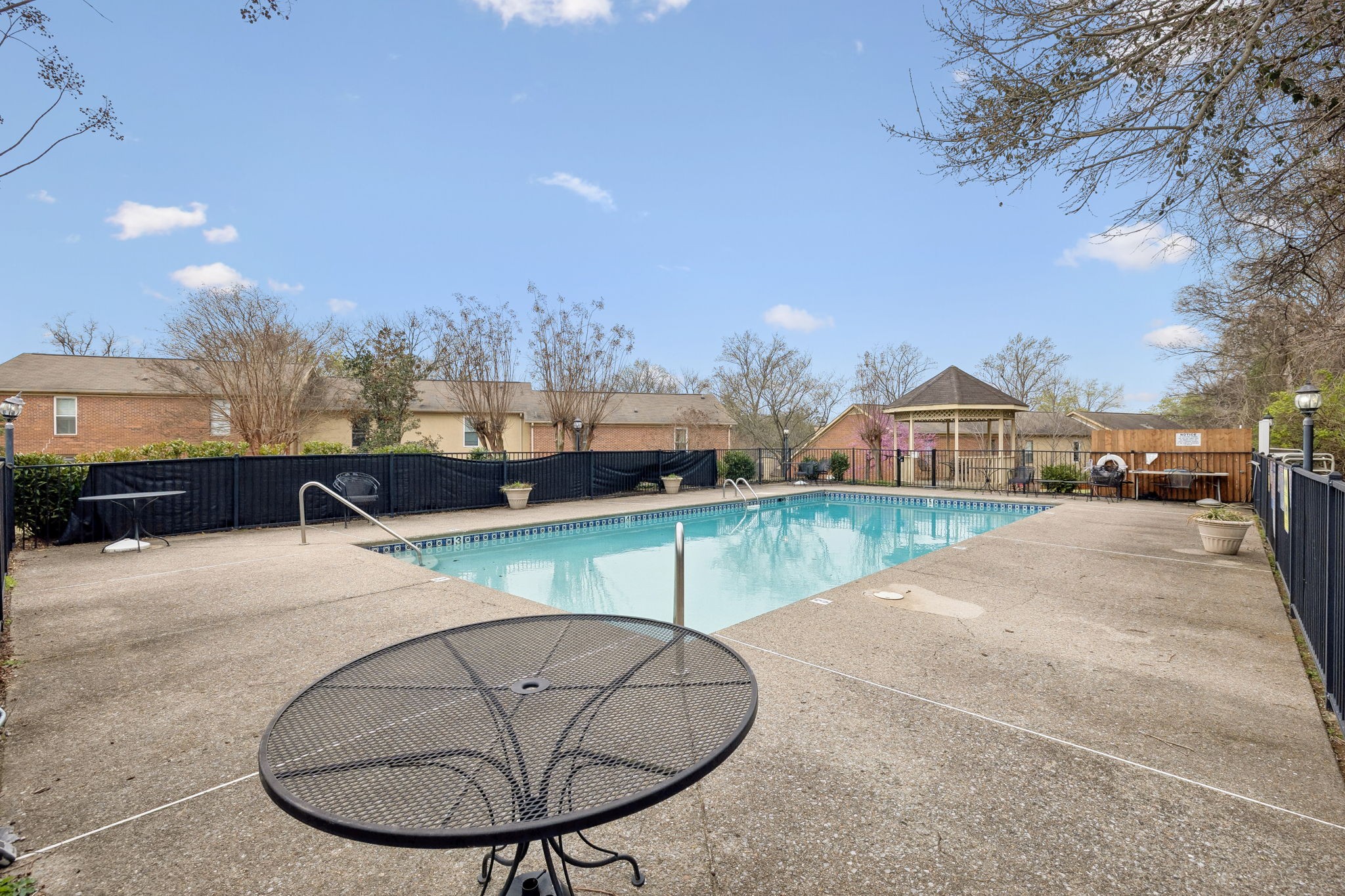 213 Riverstone Ct