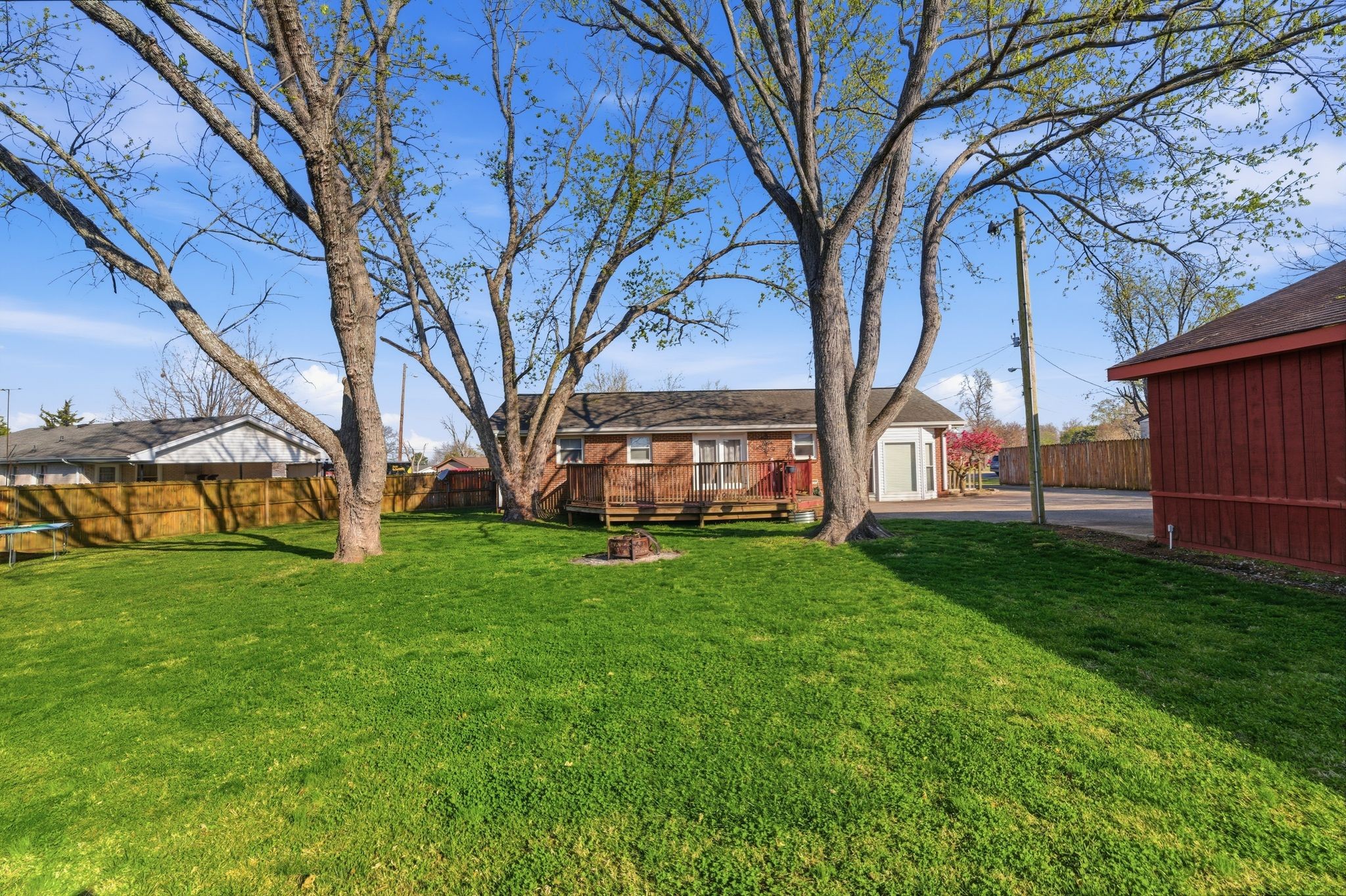 523 Terry Ln