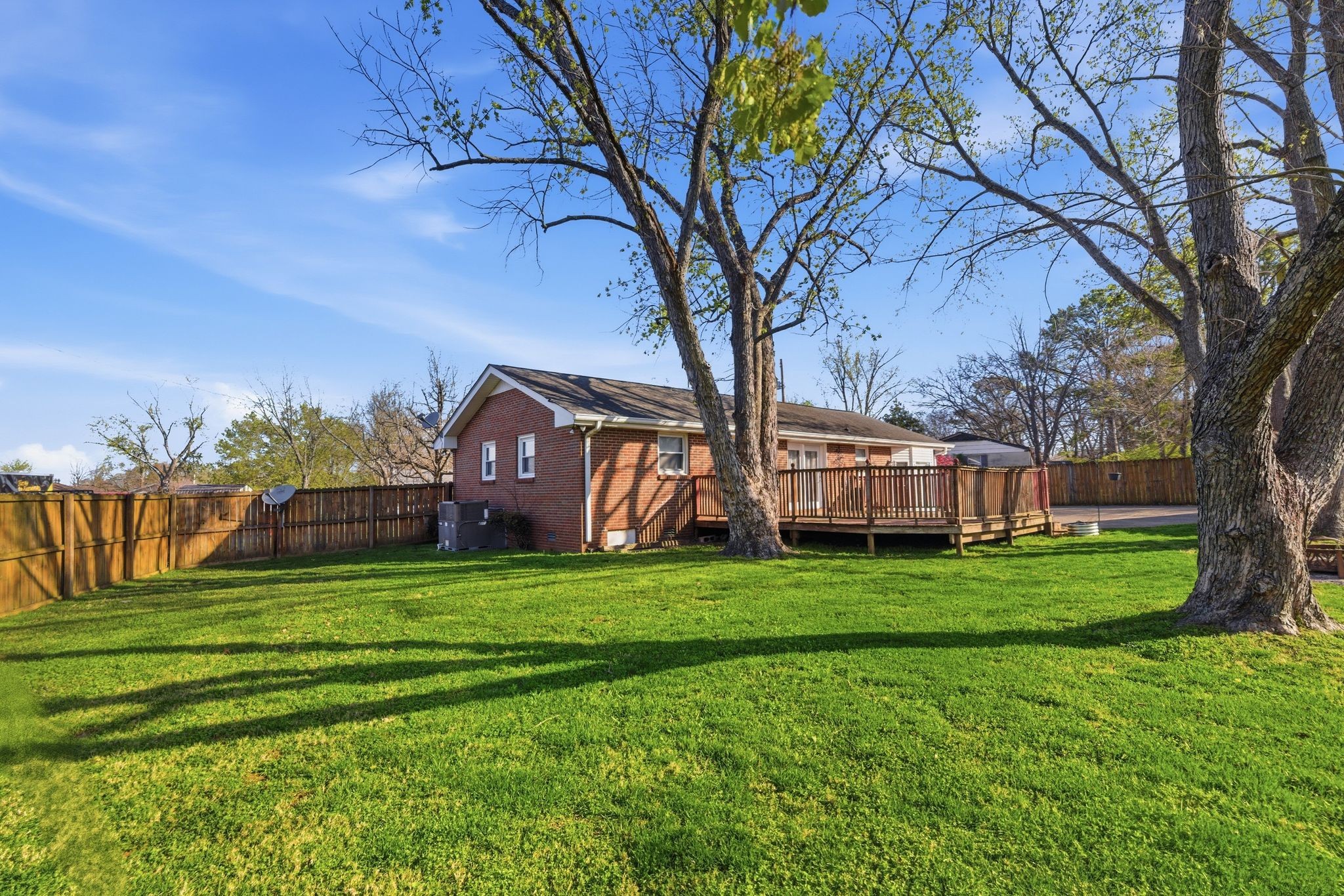 523 Terry Ln