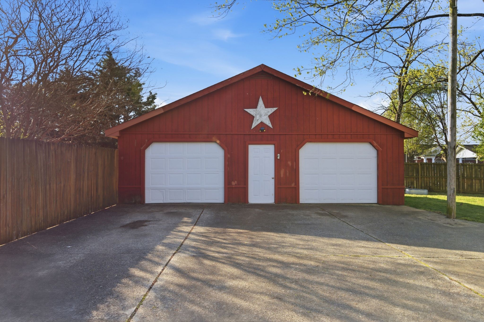 523 Terry Ln
