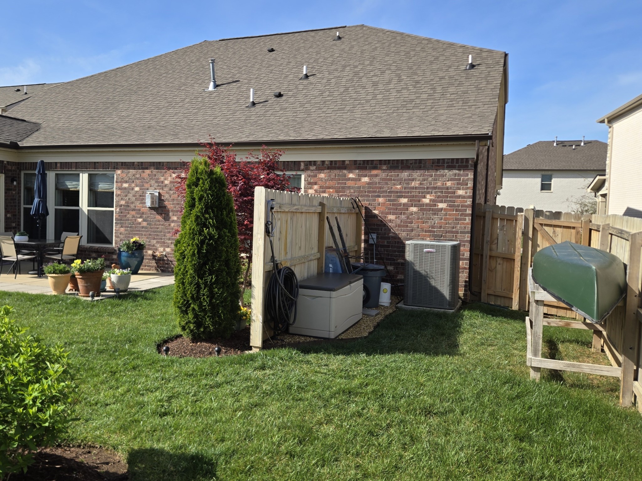 541 Weymouth Ln