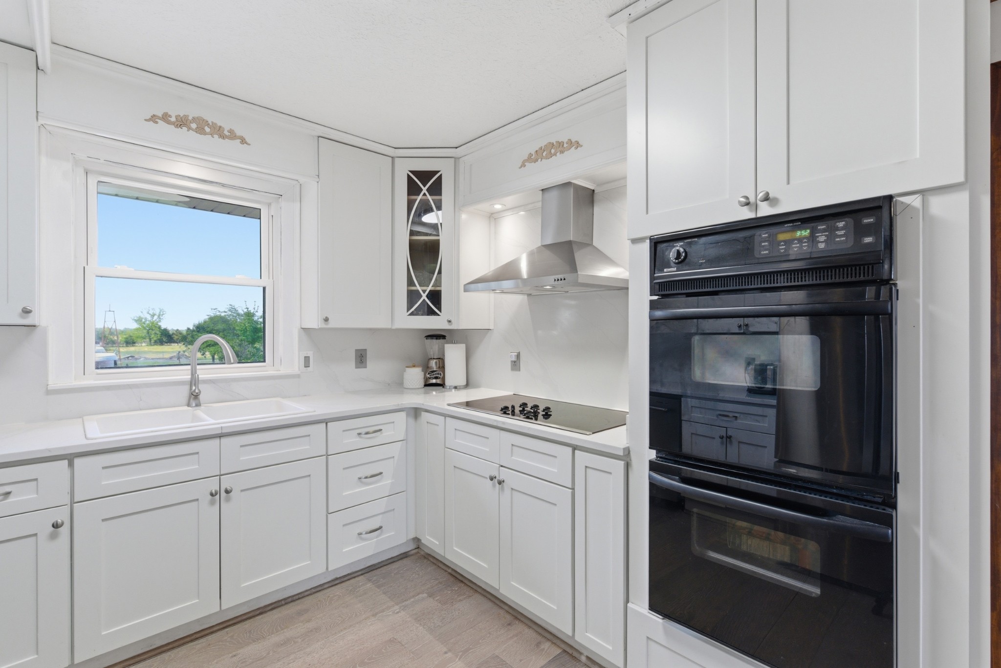 5843 Highway 41, N