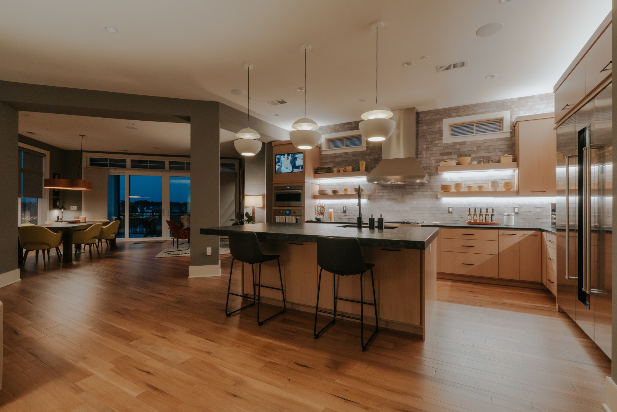 1024 Club View Dr Unit: C302