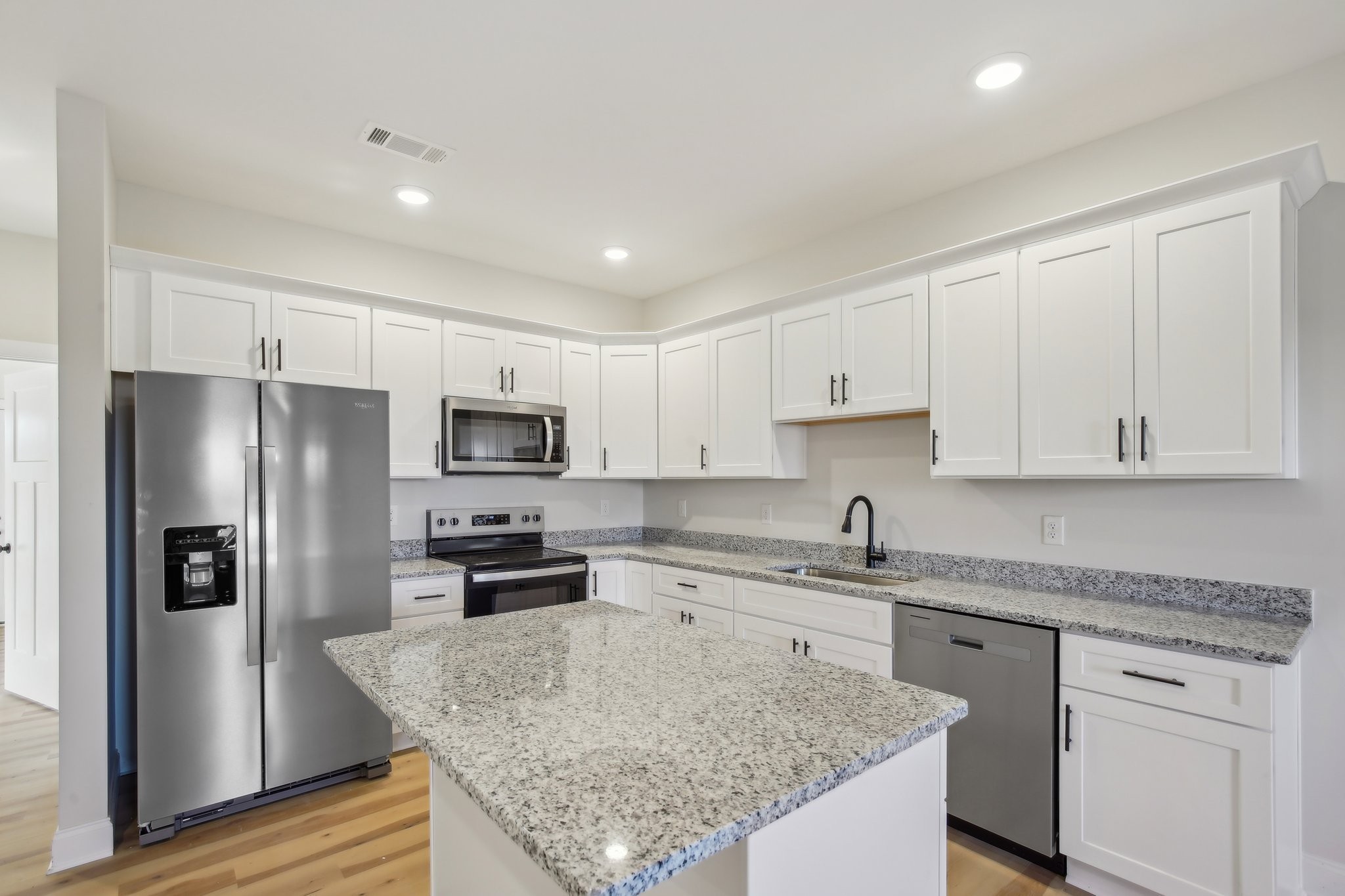 90 Five Oak Ln
