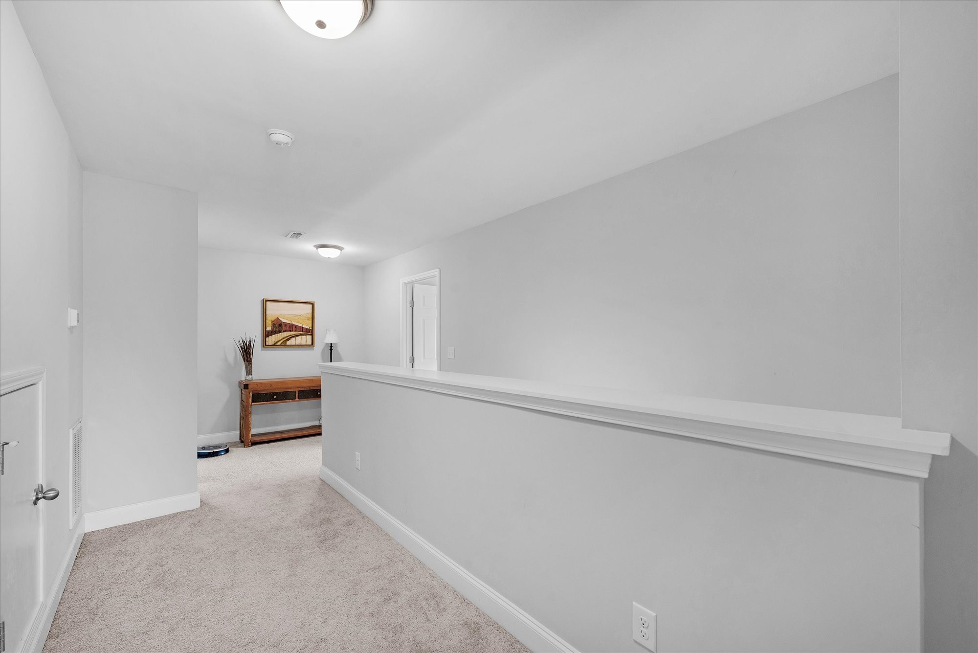 562 Oakvale Ln