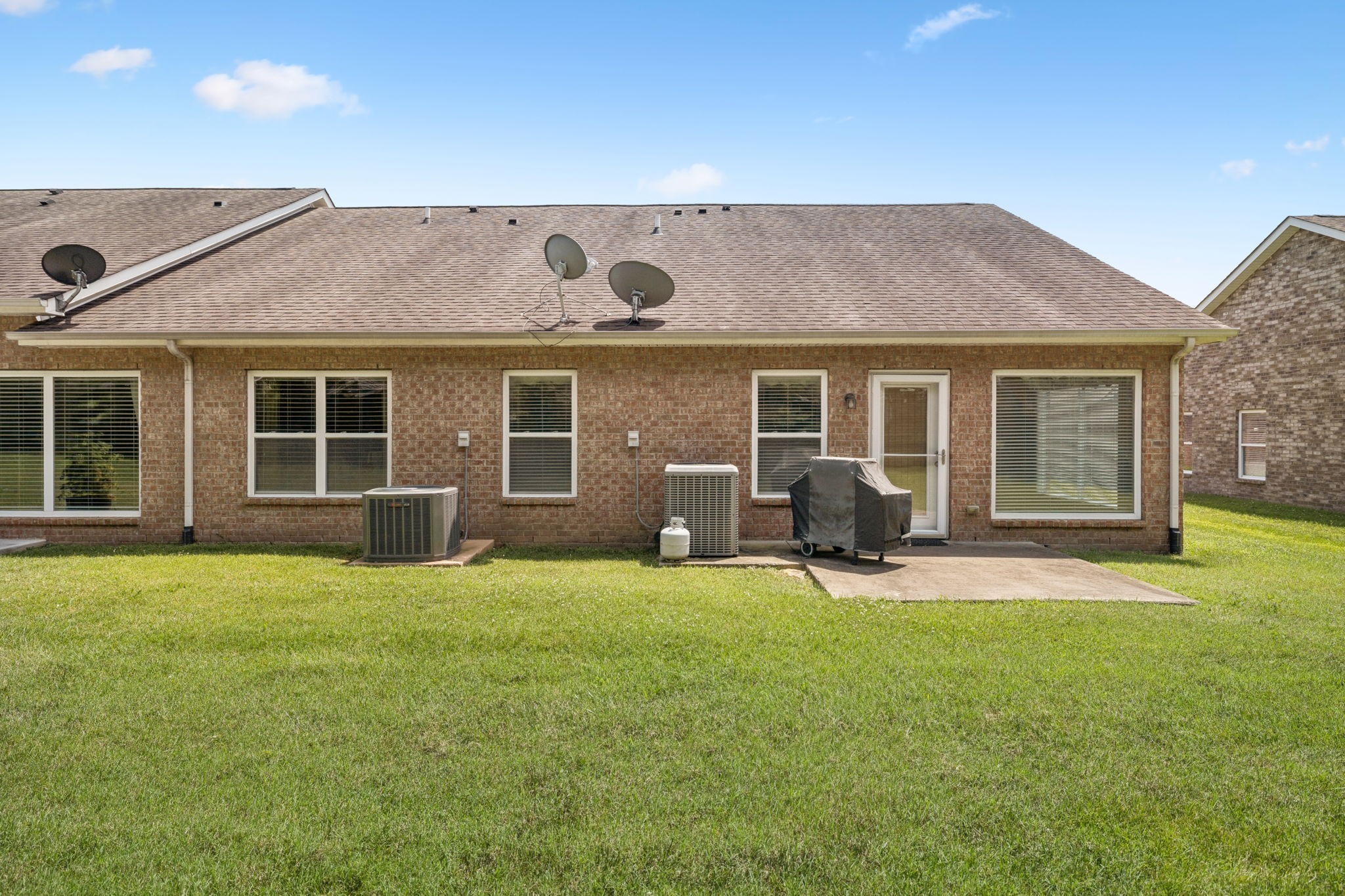 145 Plymouth Dr