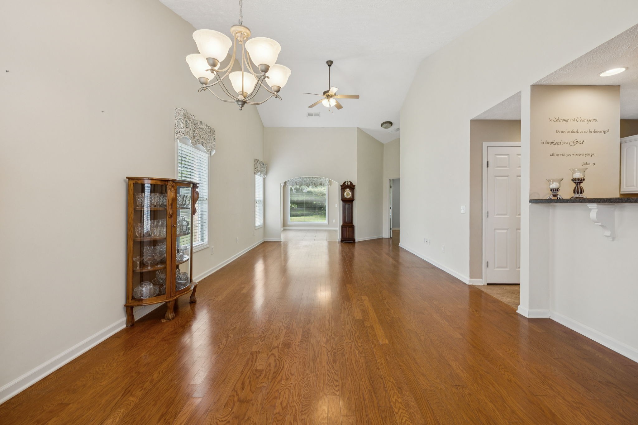 145 Plymouth Dr