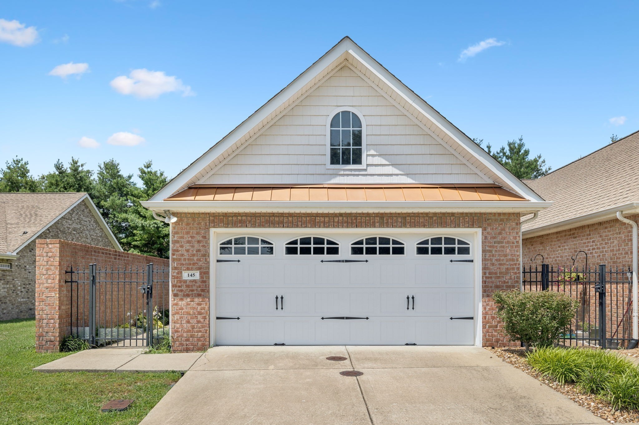 145 Plymouth Dr