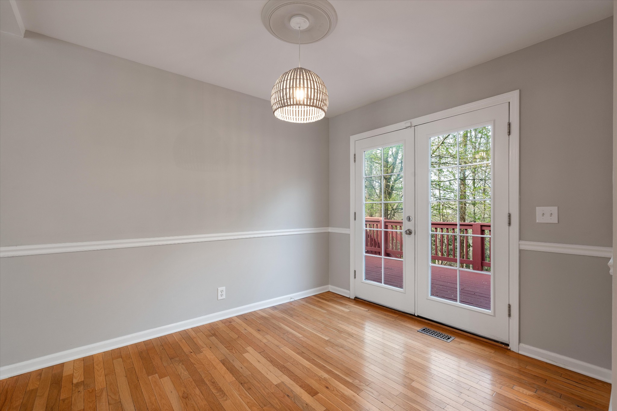 102 Nimitz Cir