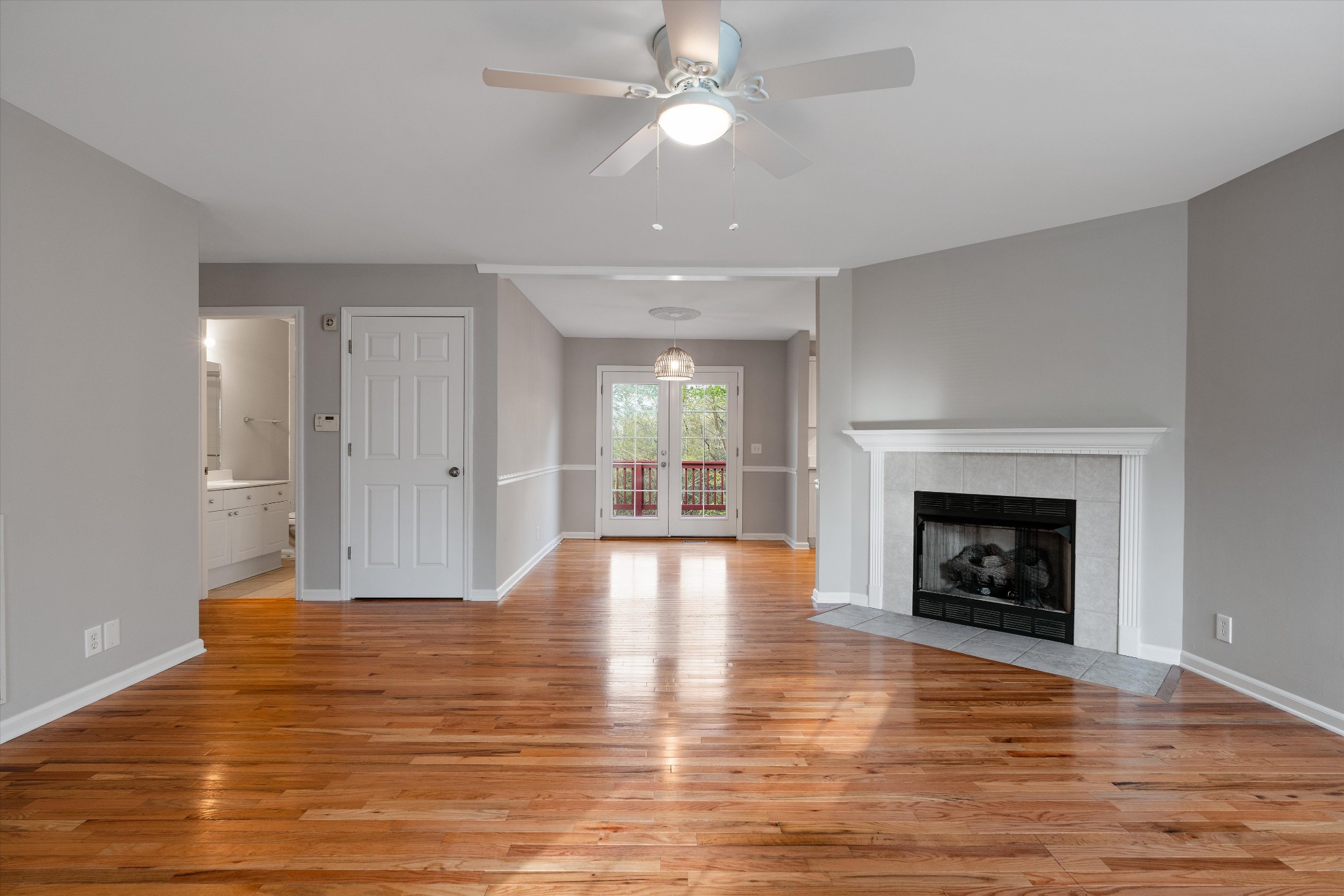 102 Nimitz Cir