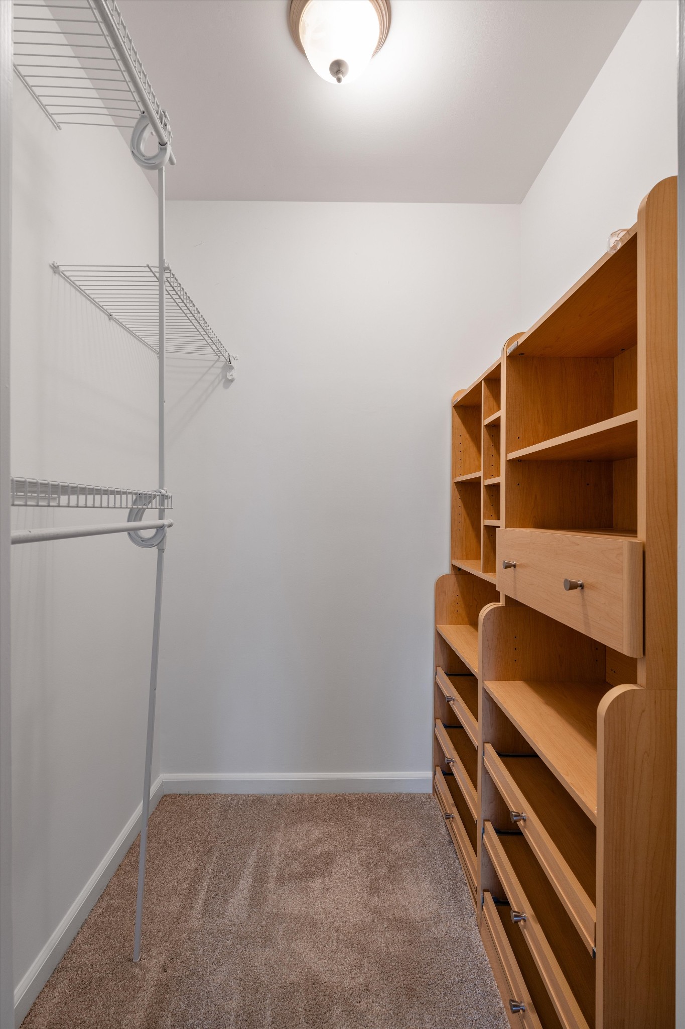 102 Nimitz Cir