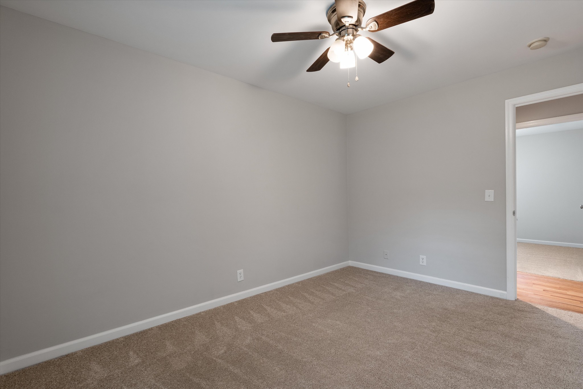 102 Nimitz Cir