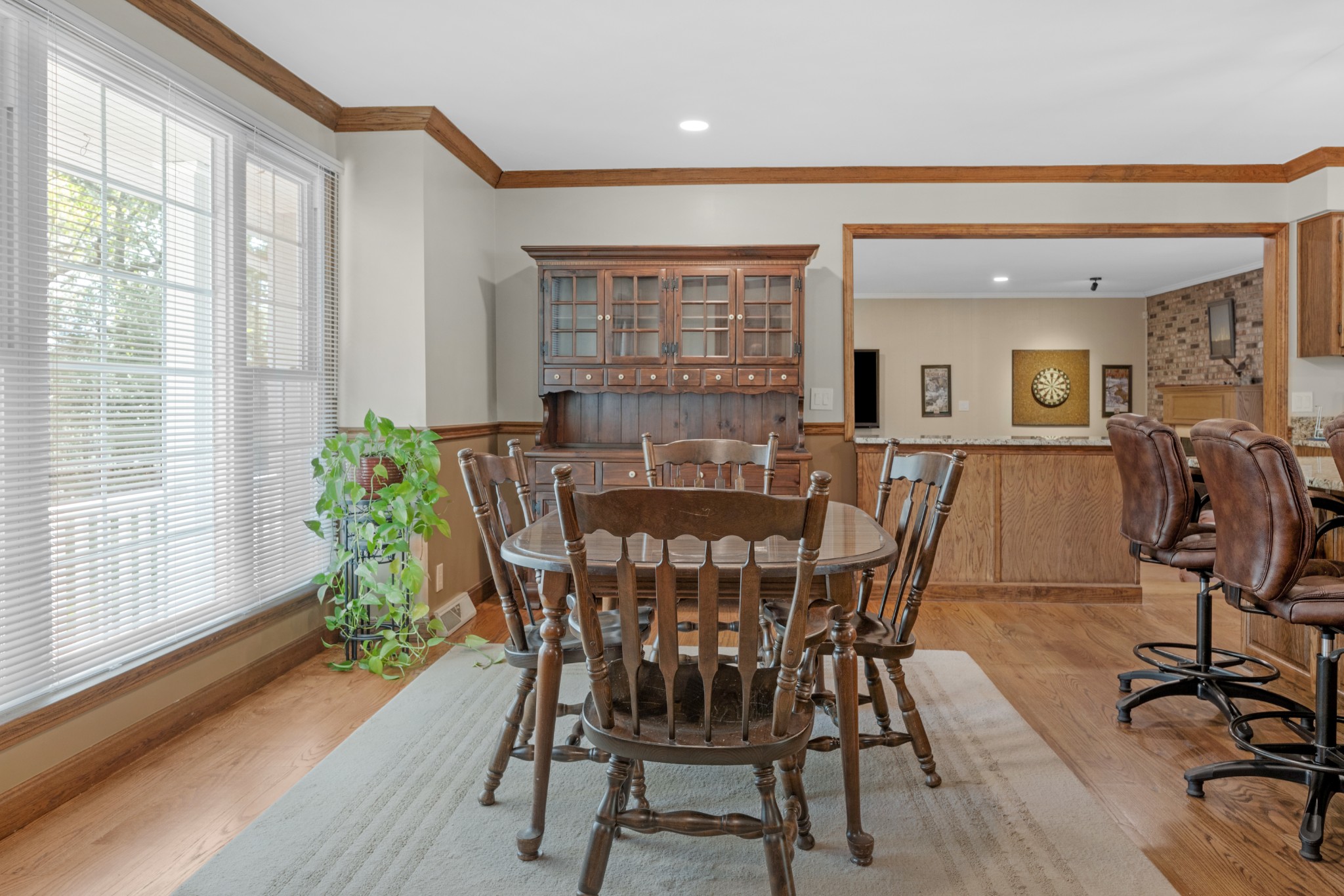 141 Bluegrass Pkwy