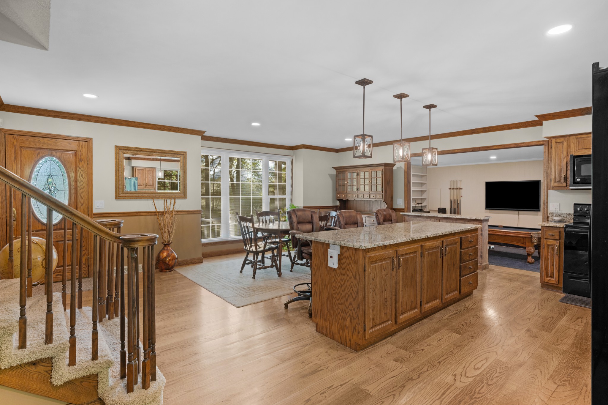 141 Bluegrass Pkwy