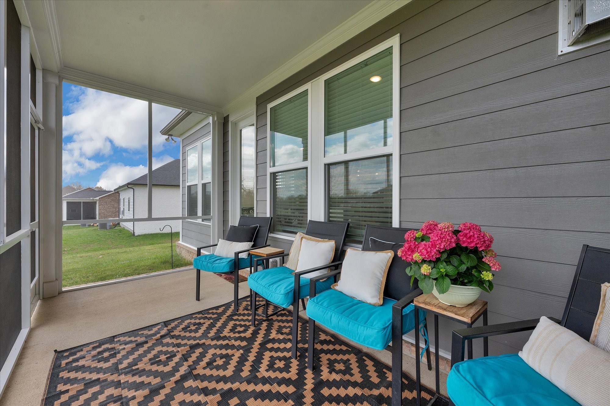 1137 Suggs Pass
