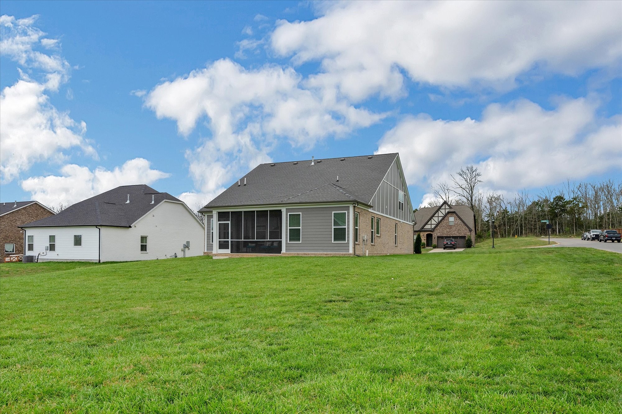 1137 Suggs Pass