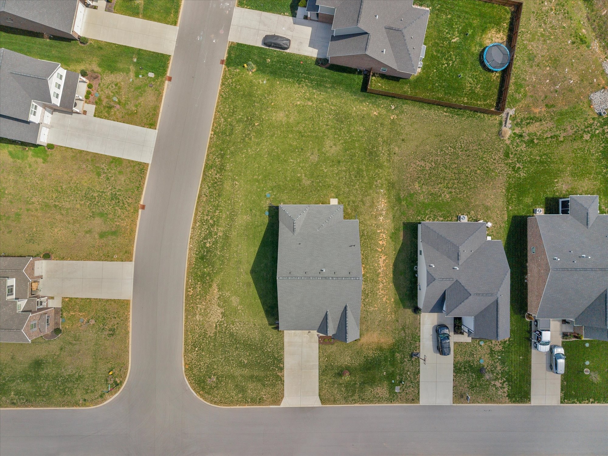 1137 Suggs Pass