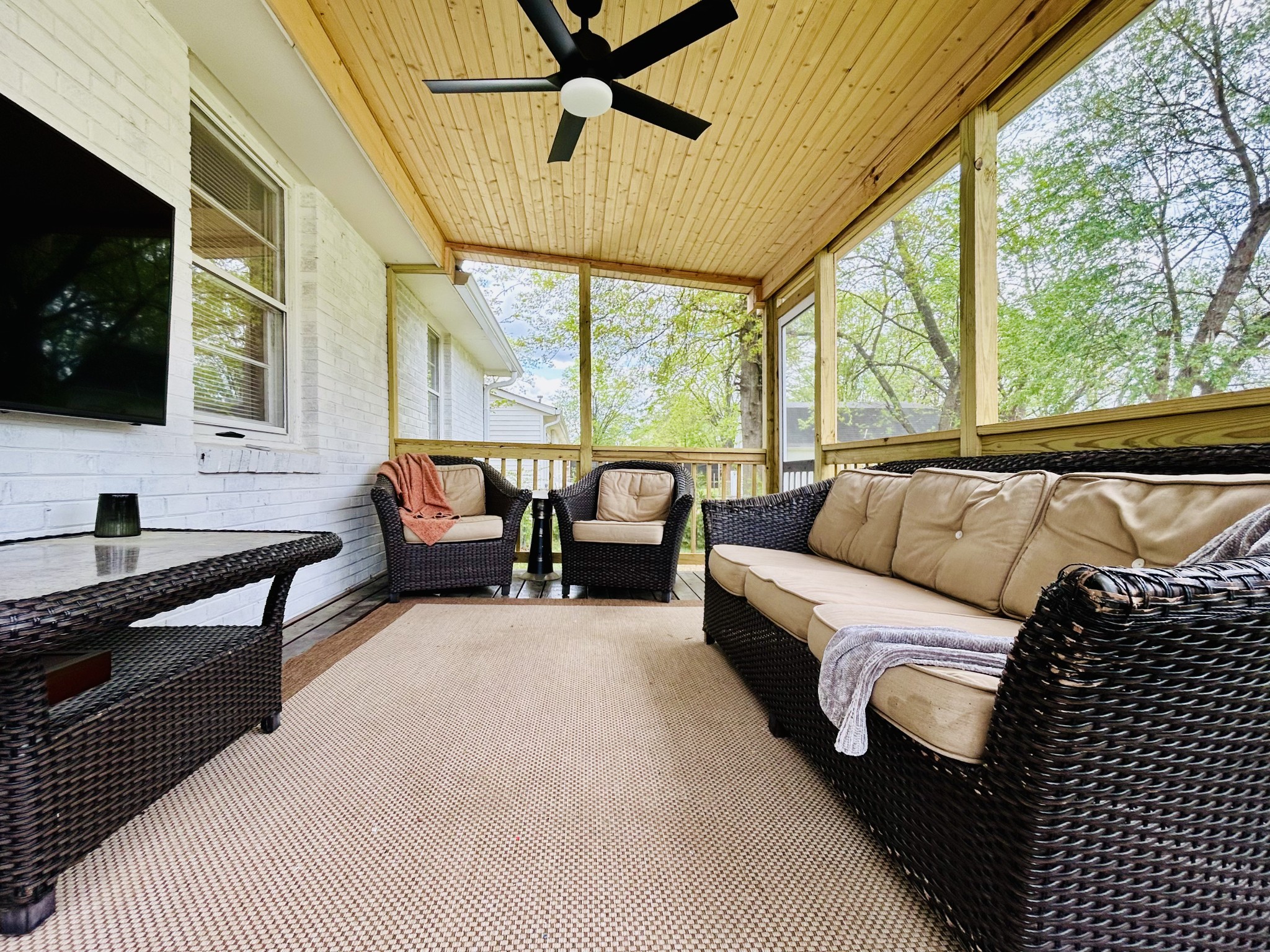 332 Keeton Ave
