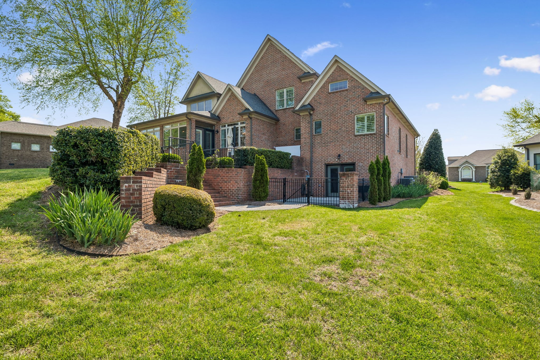 503 Ridgecrest Ln
