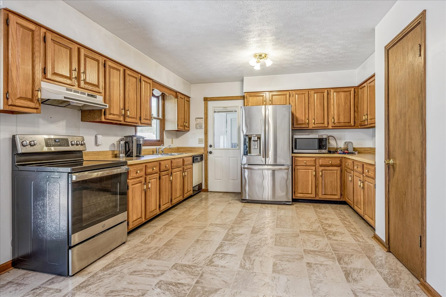 1323 York Rd