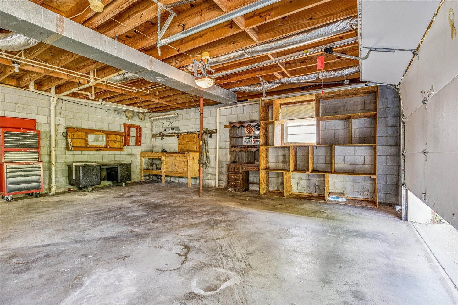 1323 York Rd