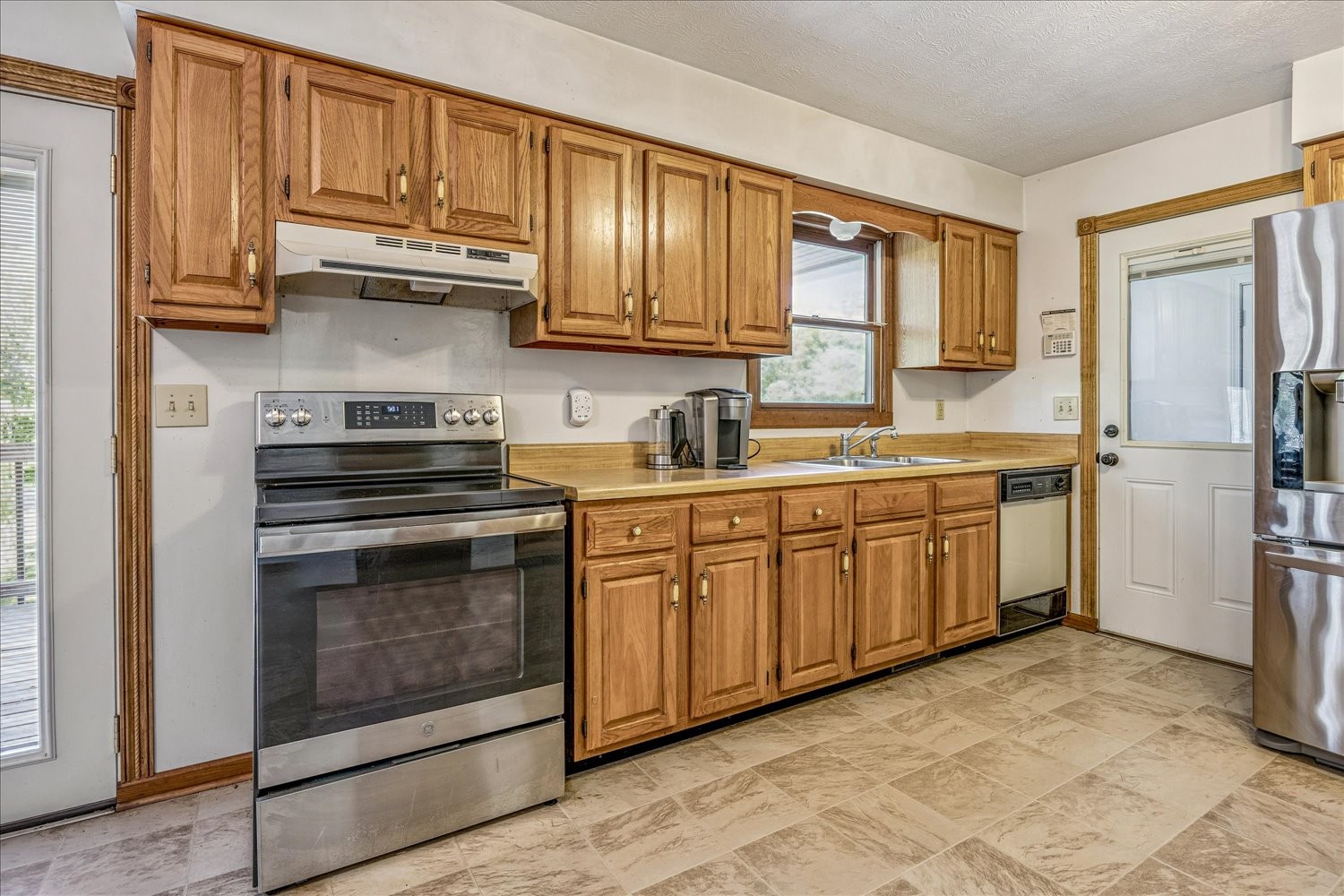 1323 York Rd