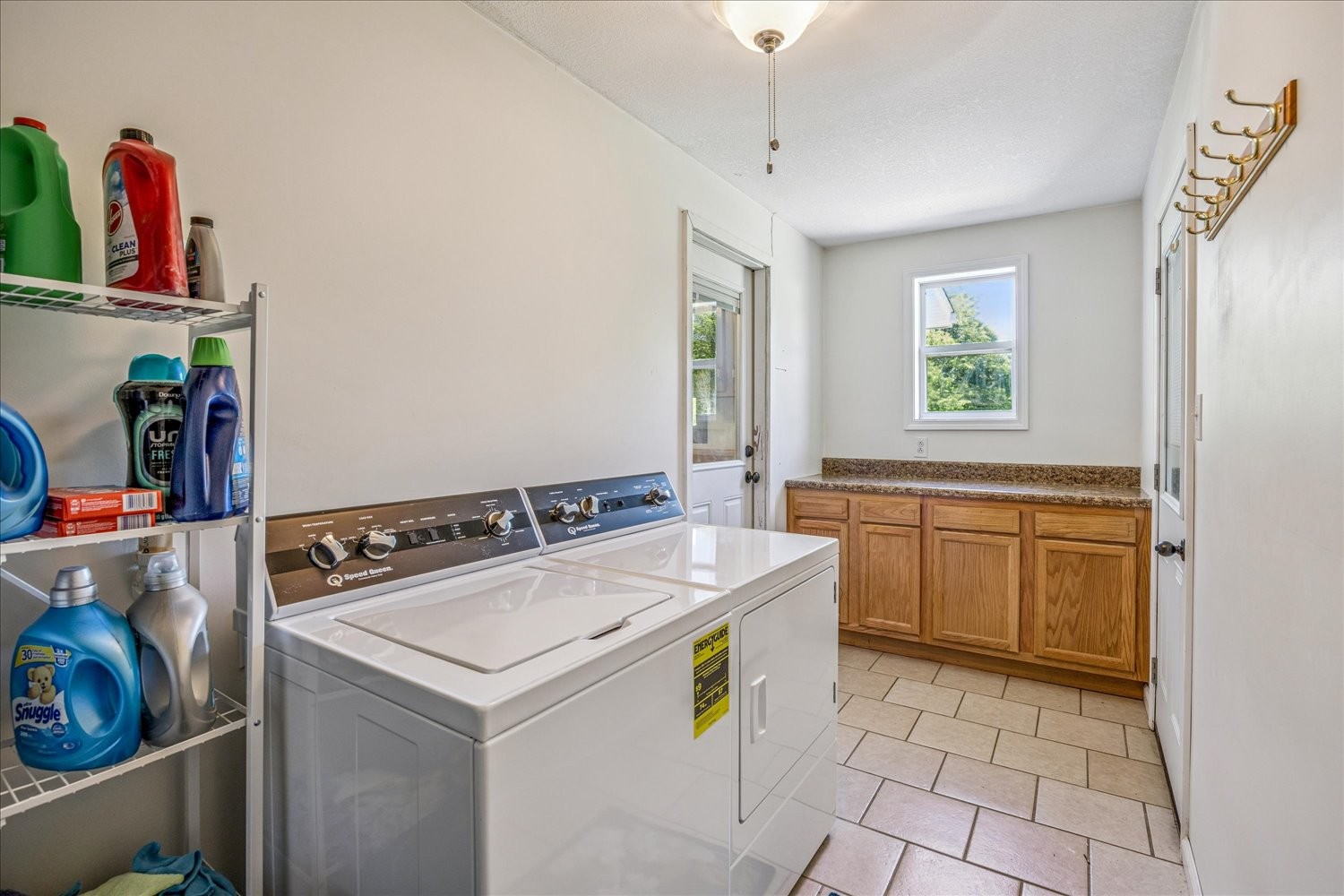 1323 York Rd
