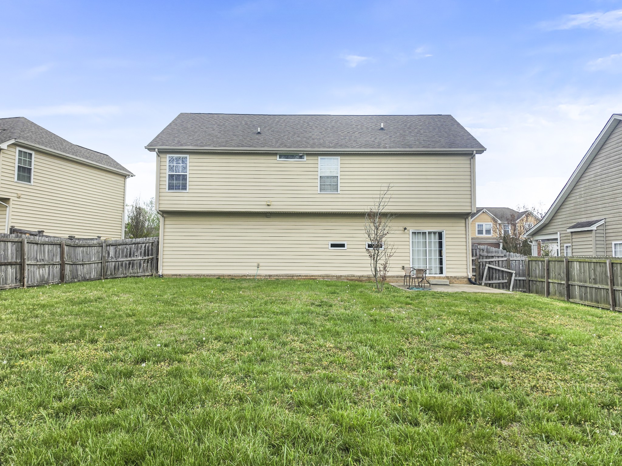 113 Villa Way