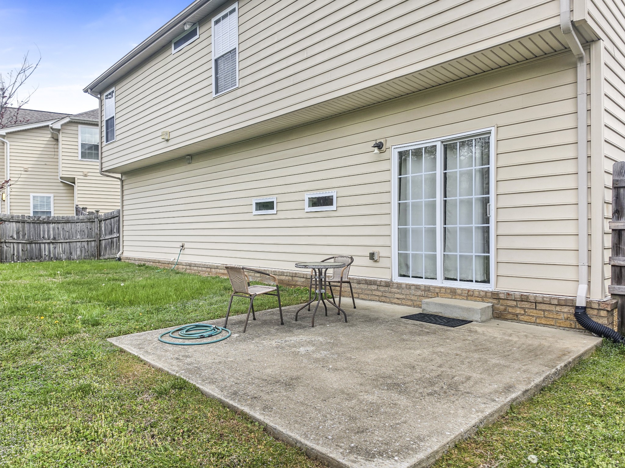 113 Villa Way