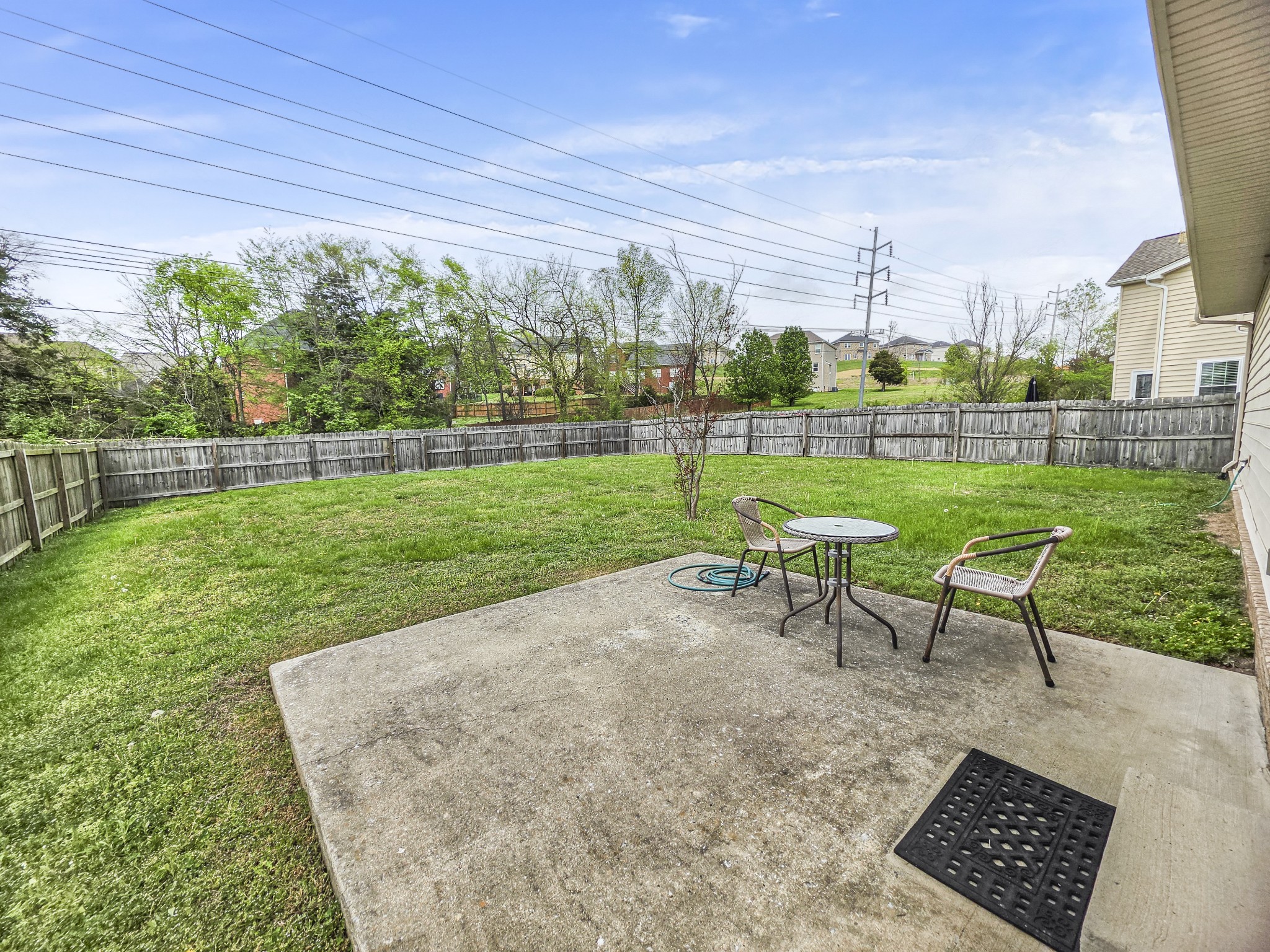 113 Villa Way