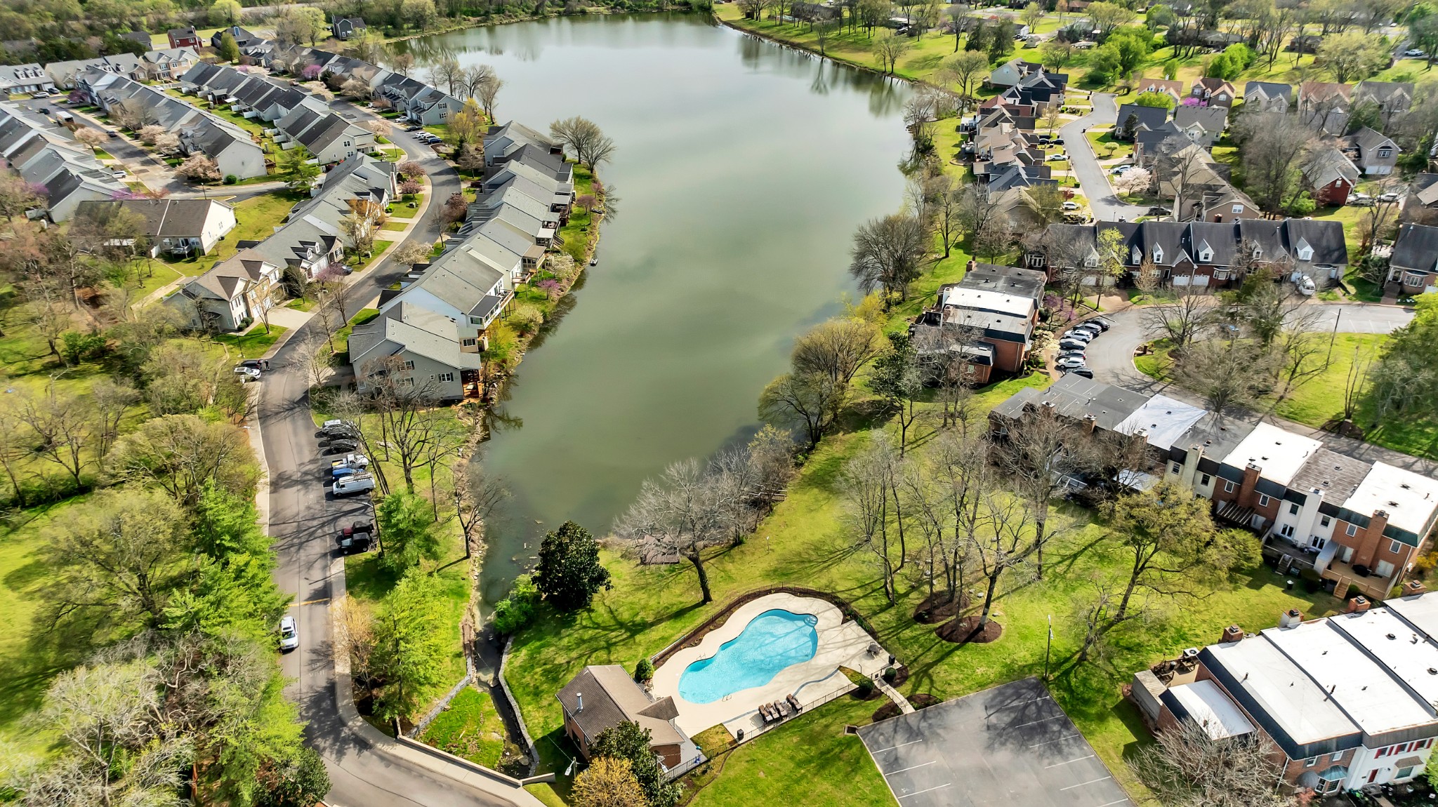 517 Harbor Village Dr